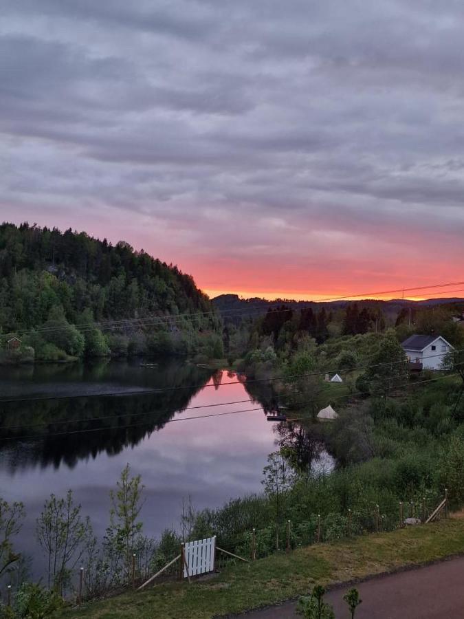 Glamping On Idyllic Lake, Paddle Boards & Rowboat Porsgrunn Extérieur photo