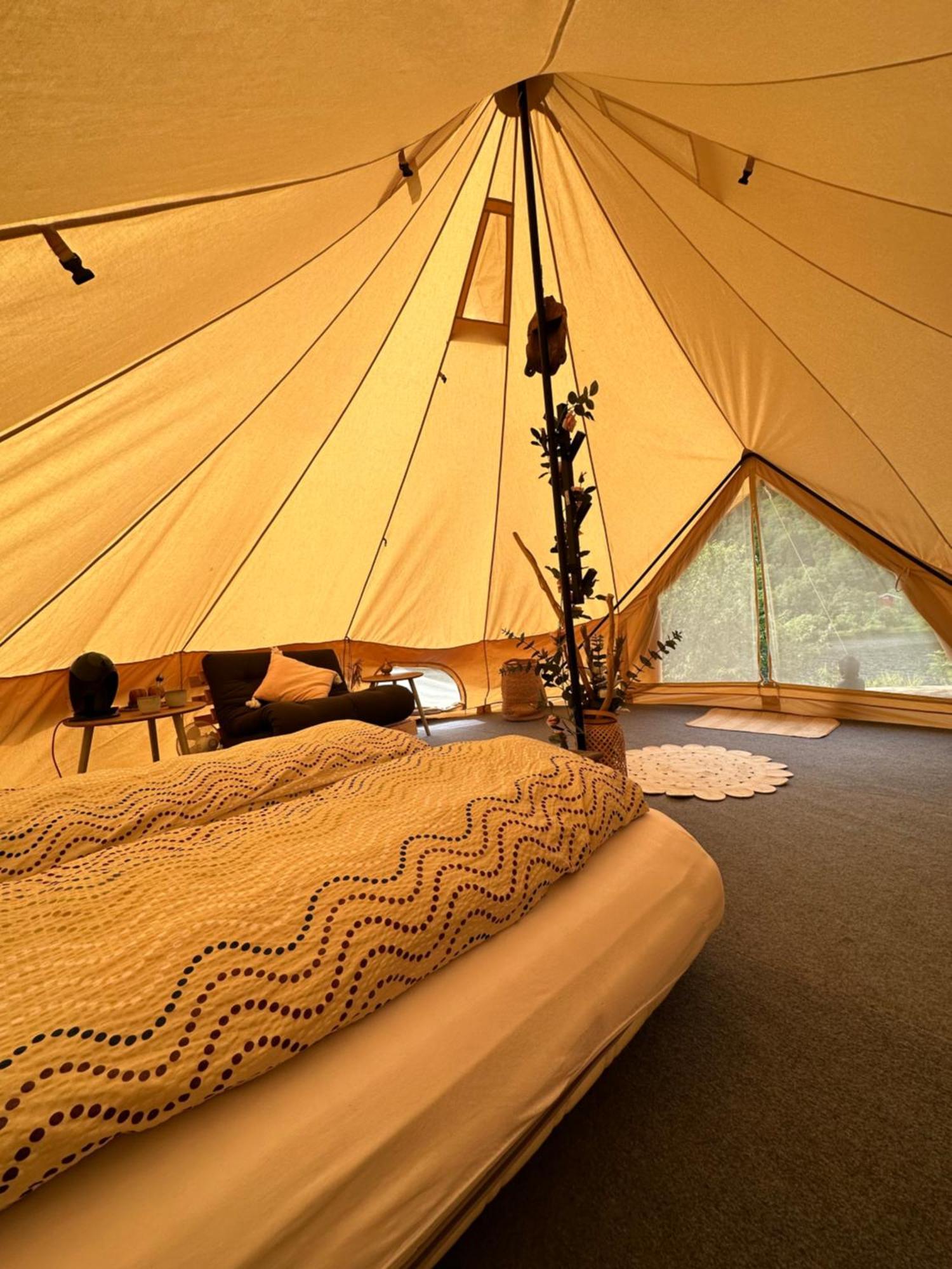 Glamping On Idyllic Lake, Paddle Boards & Rowboat Porsgrunn Extérieur photo